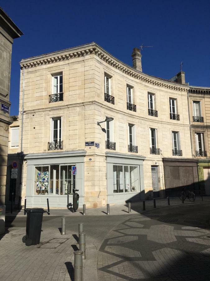 Charmant T2 Place De Lerme Bordeaux Eksteriør billede